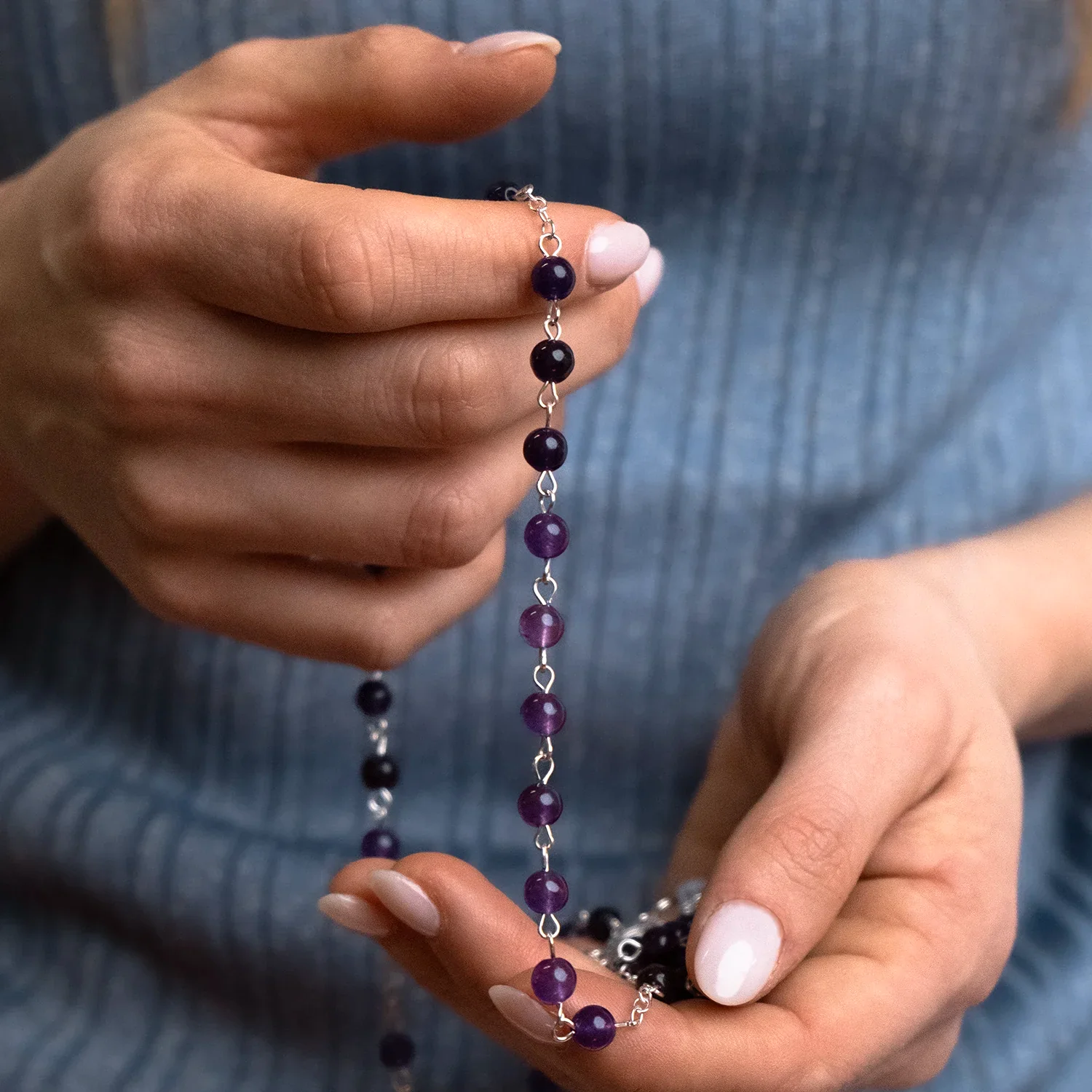 AMETHYST BEADS ROSARY - SILVER - Image 3