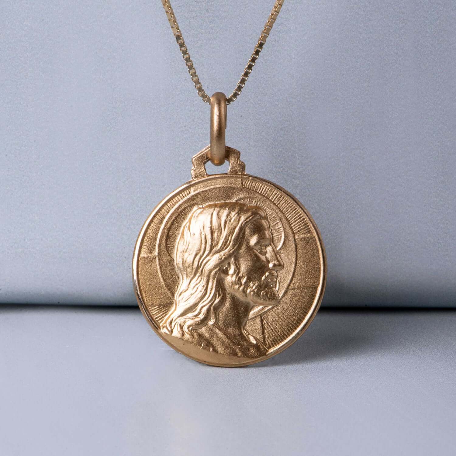CHRIST THE REDEEMER - MEDAL - Image 4