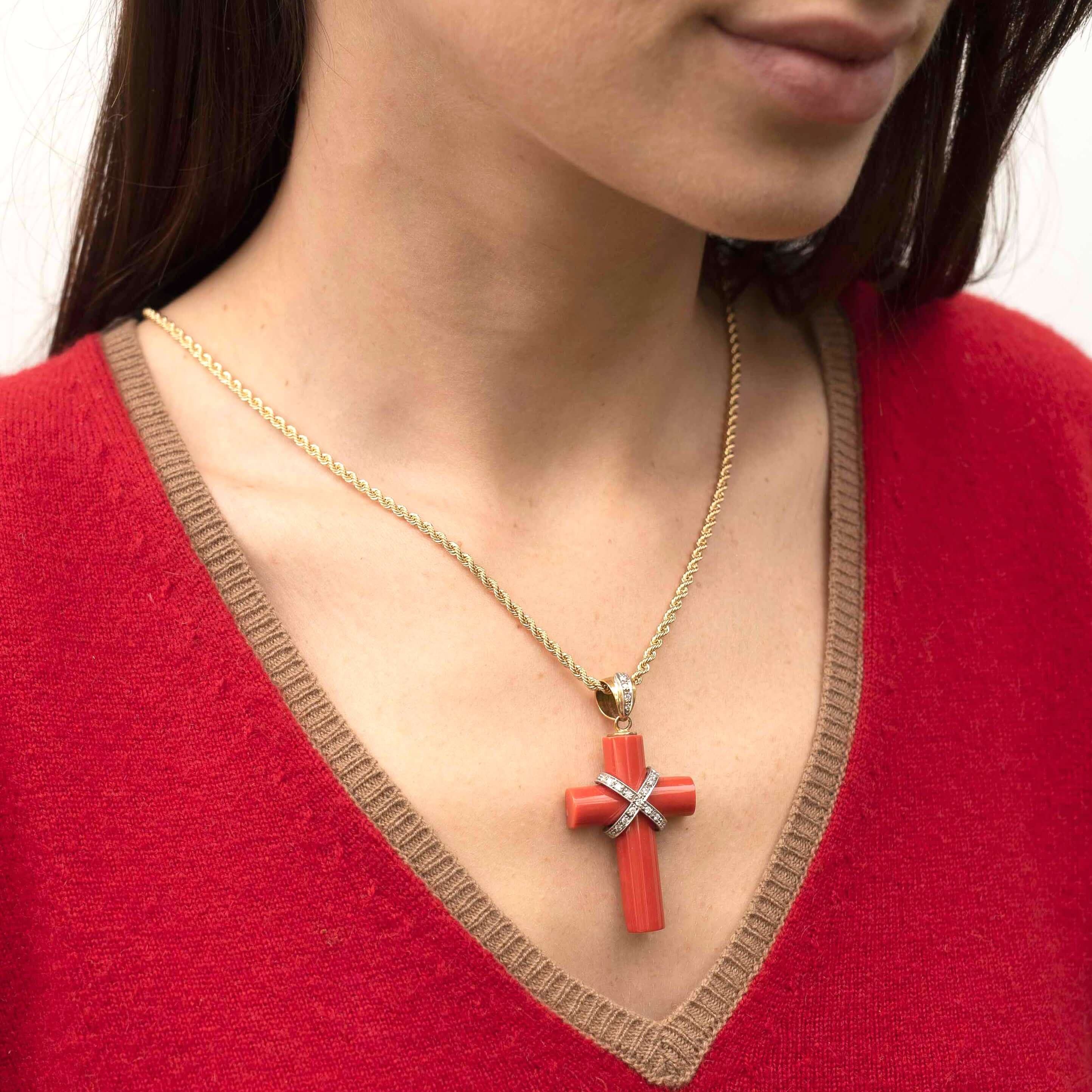 CORAL CROSS PENDANT NECKLACE WITH DIAMONDS - GOLD - Image 2