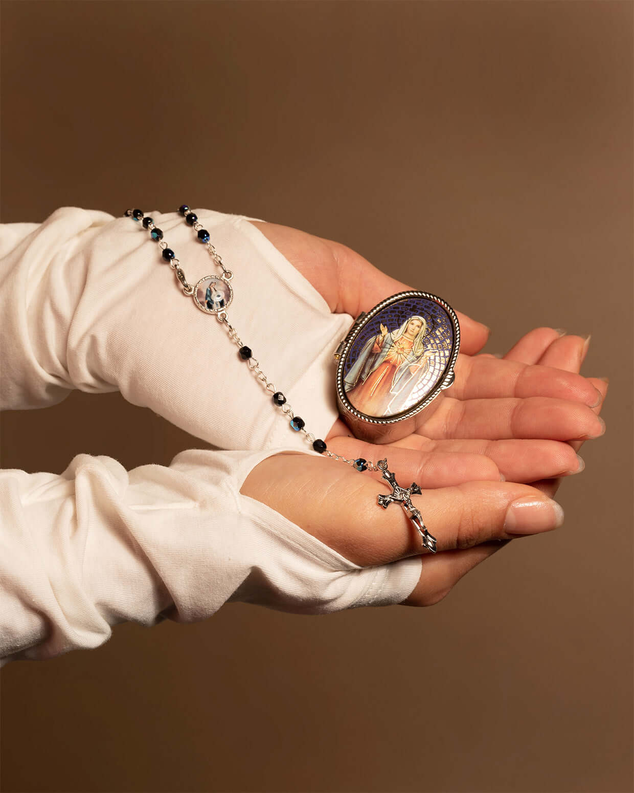 IMMACULATE HEART OF MARY - ROSARY BOX - METAL - Image 2