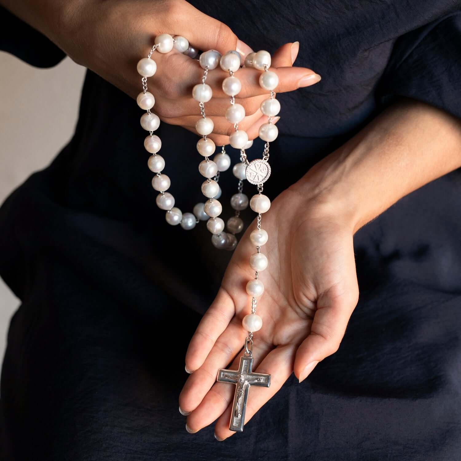 LARGE PEARL BEADS ROSARY - SILVER - Image 2