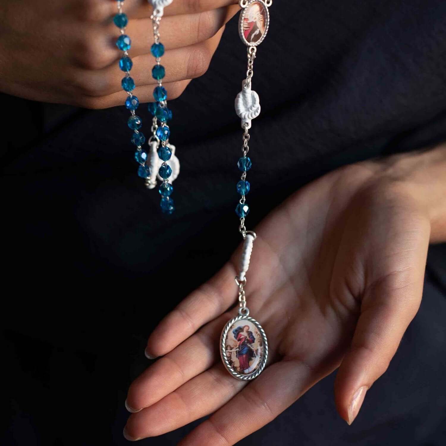 MARY UNDOER OF KNOTS - CHAPLET - METAL - Image 2