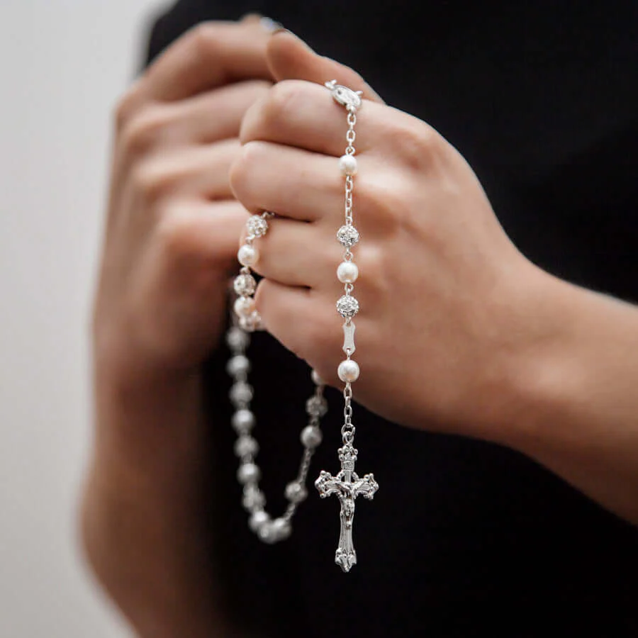 STRASSBALL AND PEARL BEADS ROSARY - SILVER - Image 4