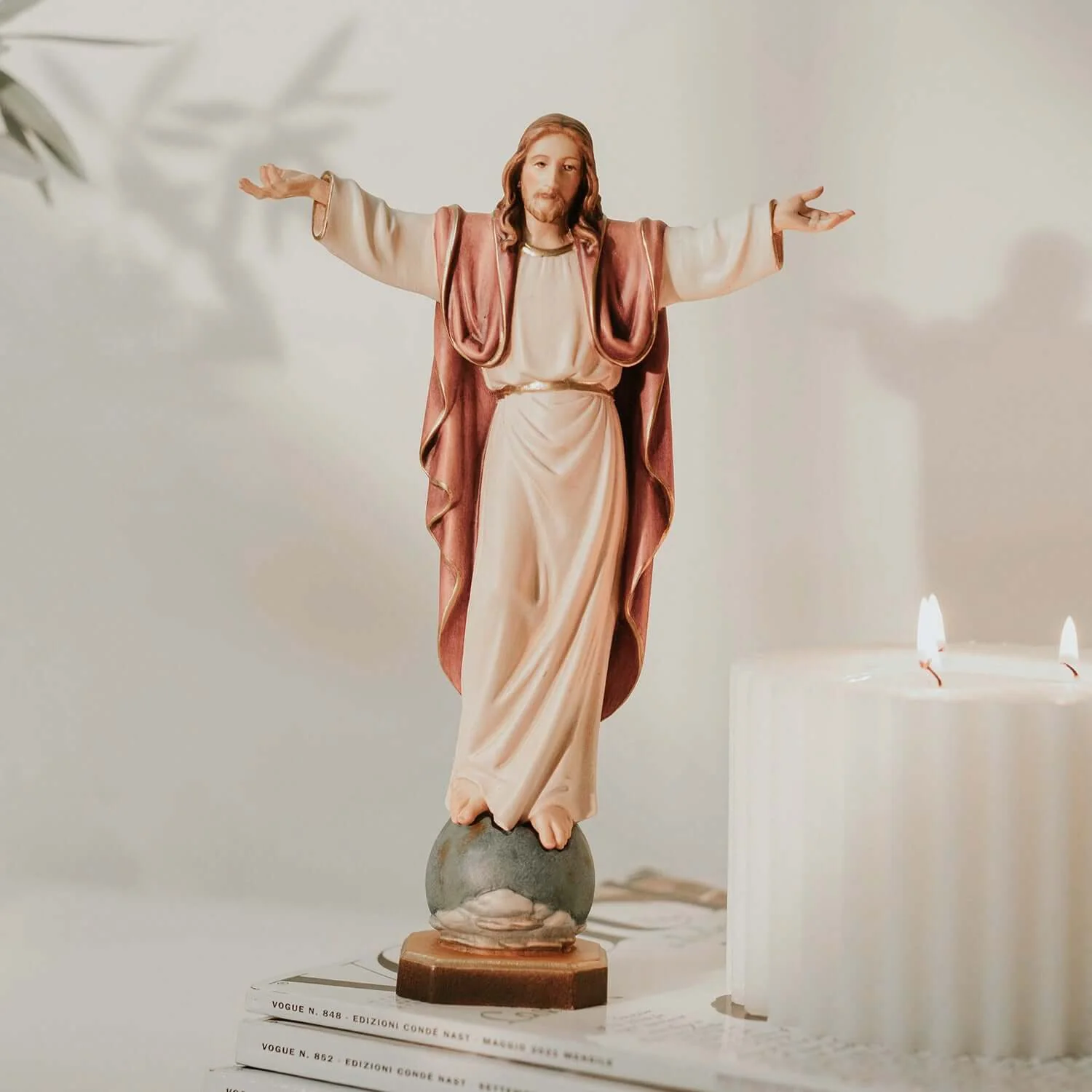 RESURRECTED JESUS - STATUE - WOOD - Image 2