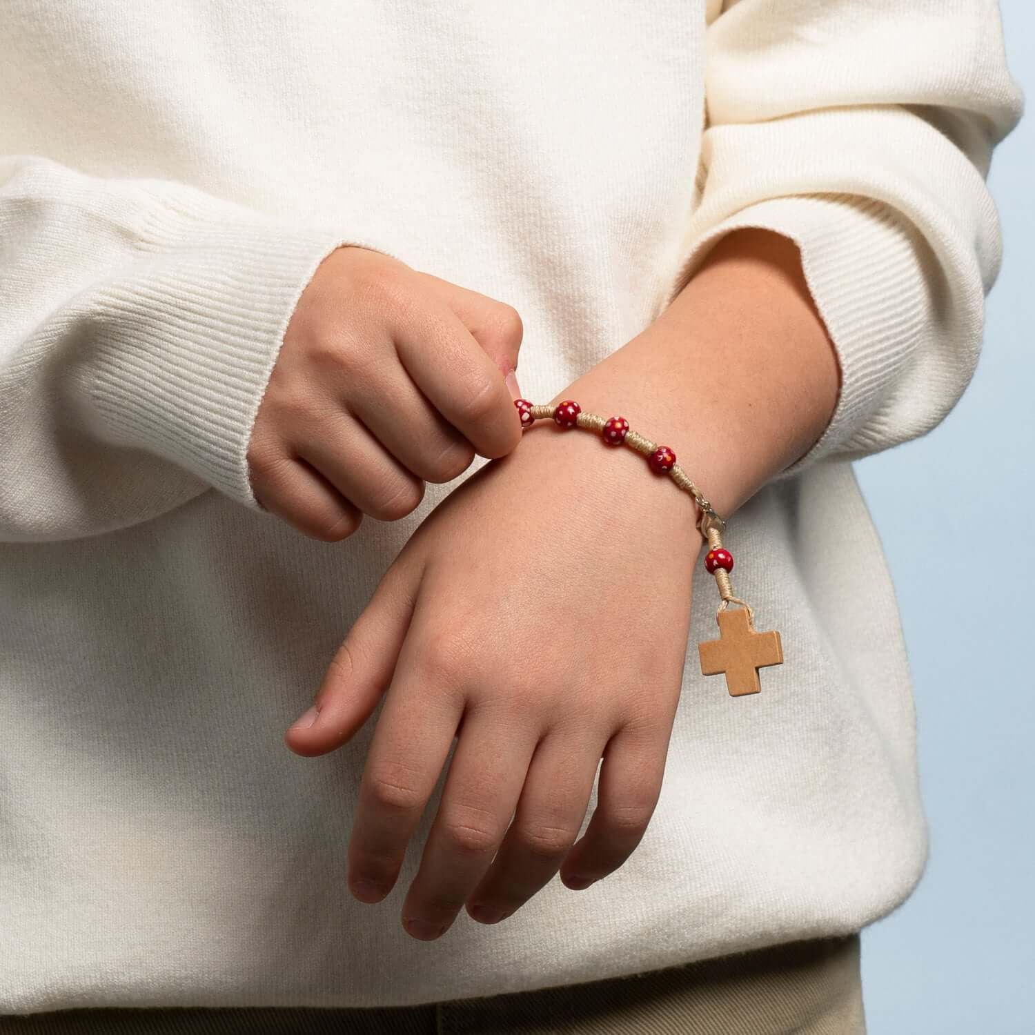 CHILDREN'S ROSARY BRACELET - WOOD - RED - Image 2