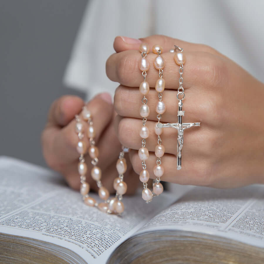 ROSE PEARL ROSARY - SILVER - Image 2
