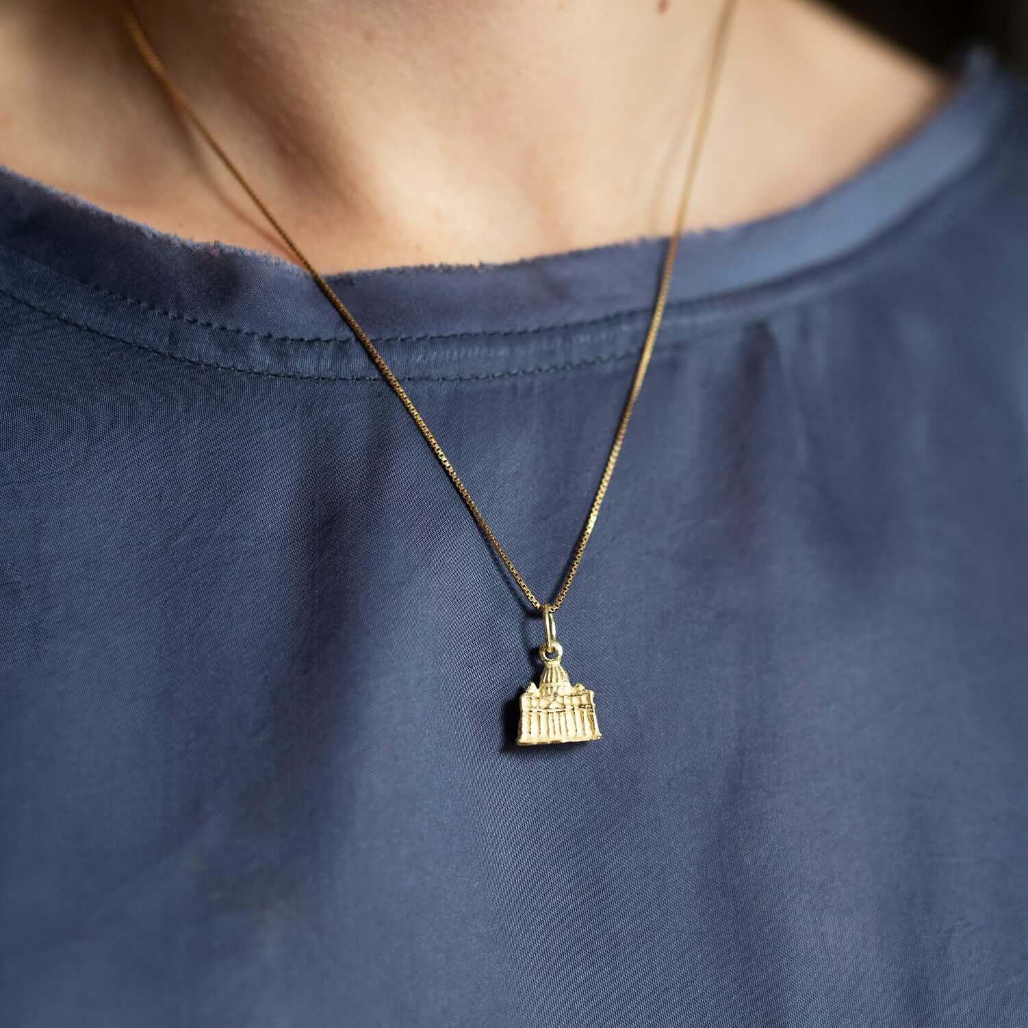SAINT PETER'S BASILICA - PENDANT - GOLD - Image 2
