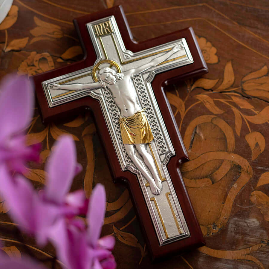 SILVER WALL CRUCIFIX - WOOD - Image 2