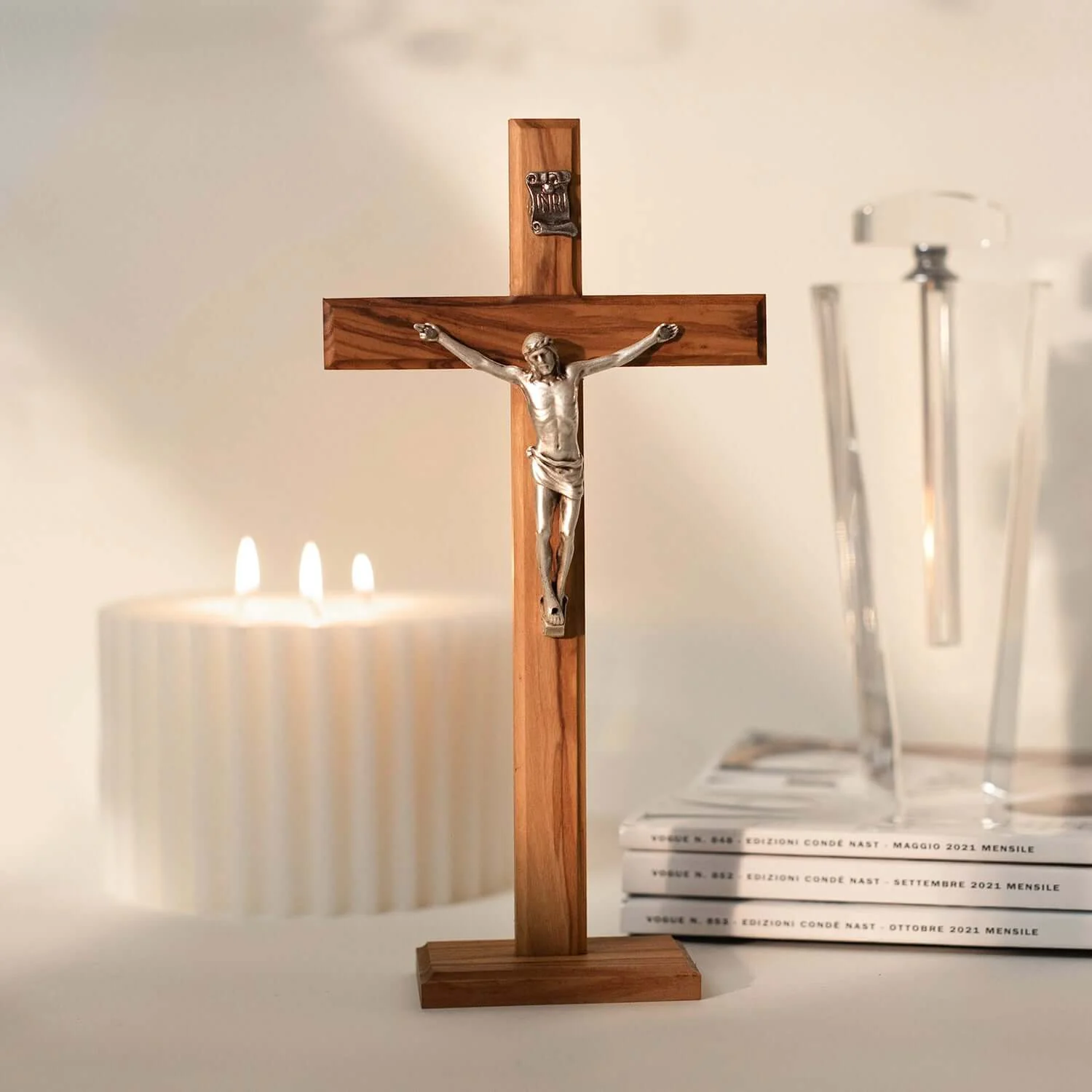 CLASSIC STANDING CRUCIFIX - OLIVE WOOD - Image 2