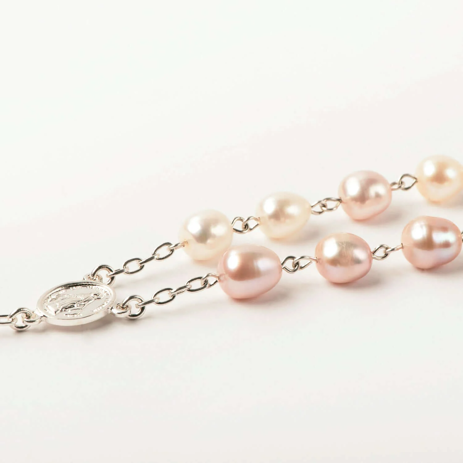 THREE-TONE PEARL ROSARY - SILVER - Image 4